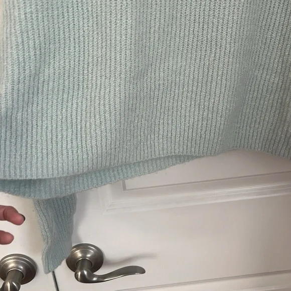 John + Jenn Sweater - Picture 8 of 9